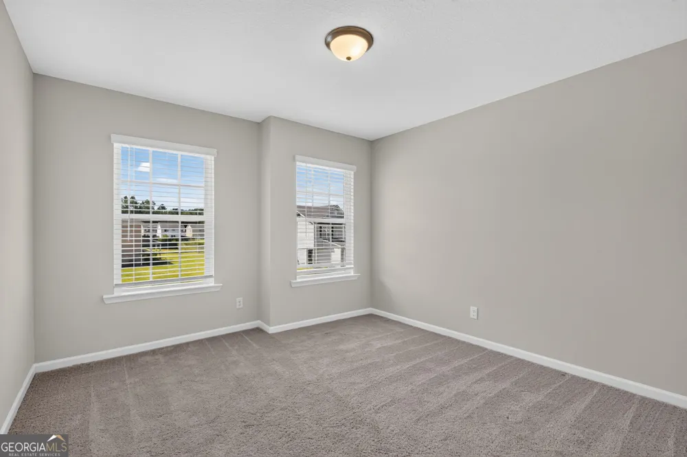 572 Brightleaf CIR Hinesville, GA 31313