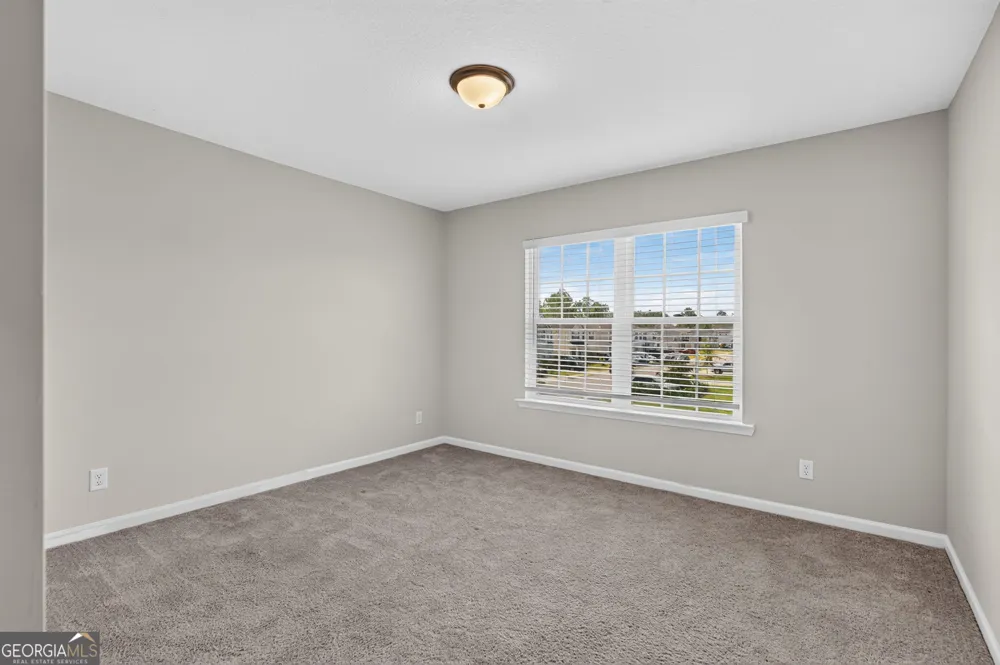 572 Brightleaf CIR Hinesville, GA 31313