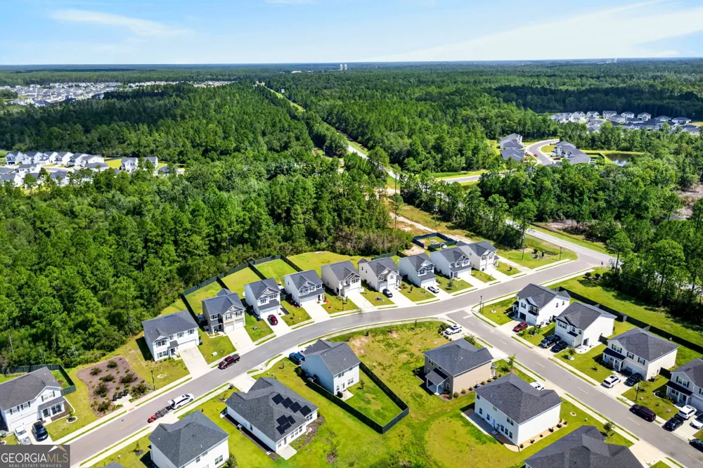 572 Brightleaf CIR Hinesville, GA 31313