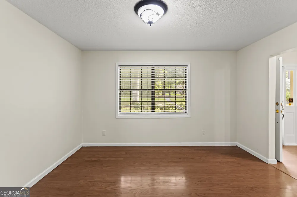 430 Martin RD Hinesville, GA 31313