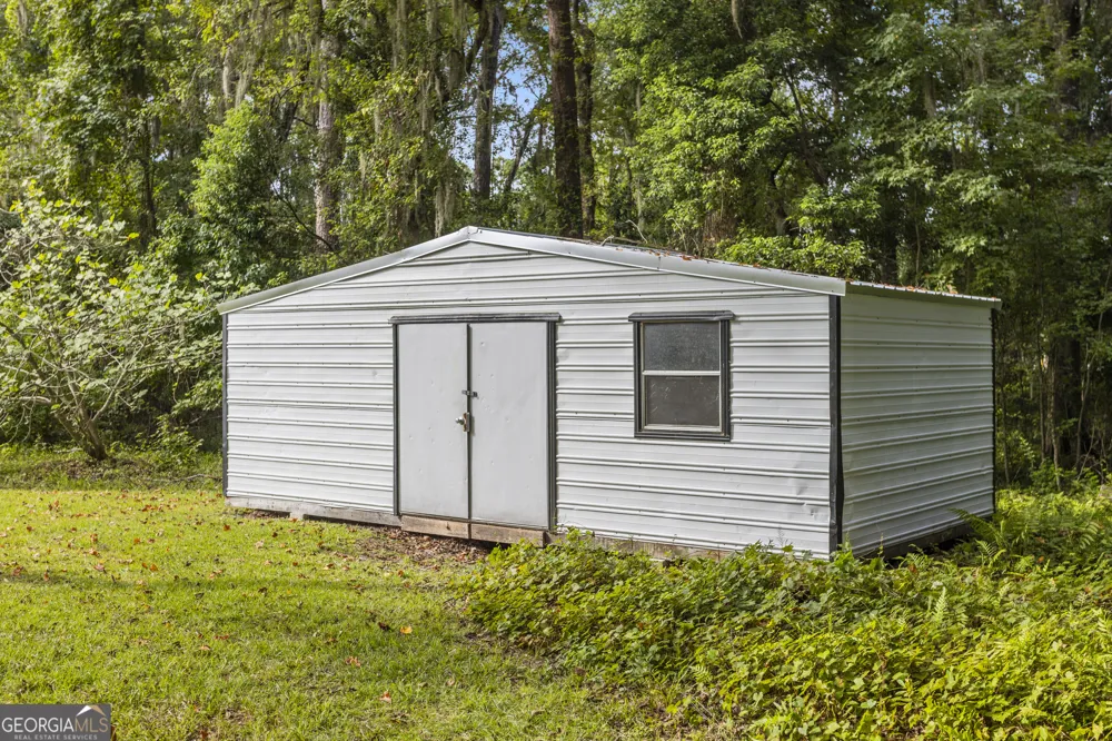430 Martin RD Hinesville, GA 31313