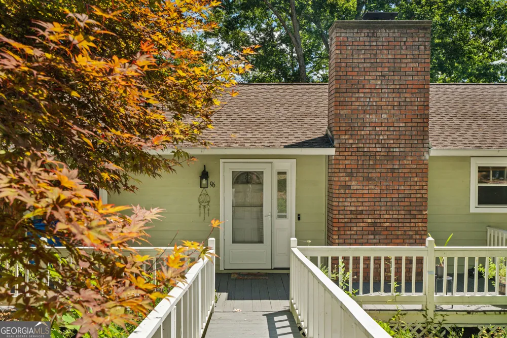 96 Jamie LN Blairsville, GA 30512