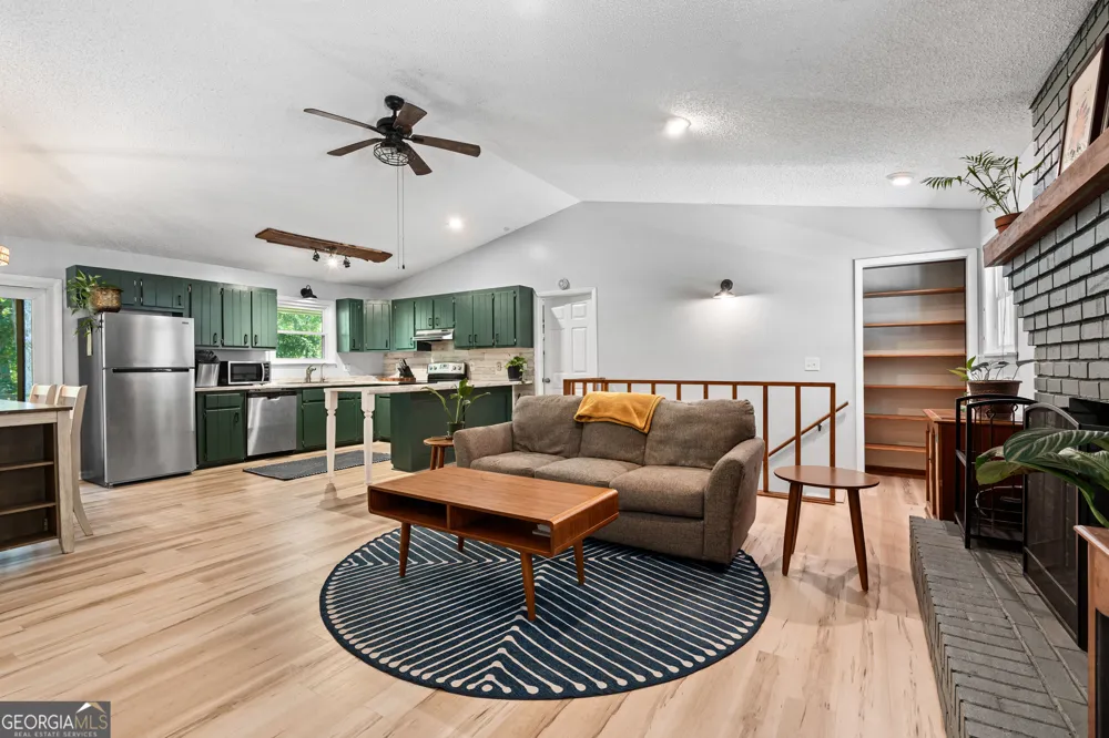 96 Jamie LN Blairsville, GA 30512