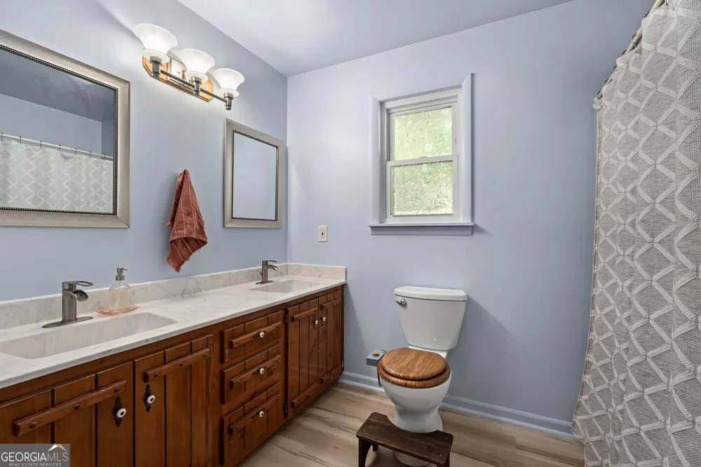 96 Jamie LN Blairsville, GA 30512