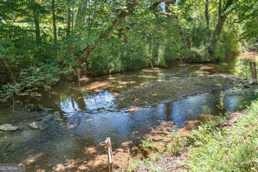 96 Jamie LN Blairsville, GA 30512