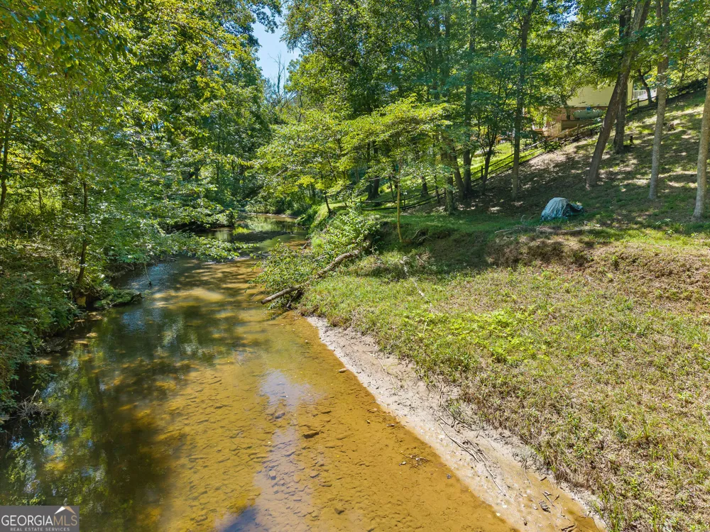 96 Jamie LN Blairsville, GA 30512