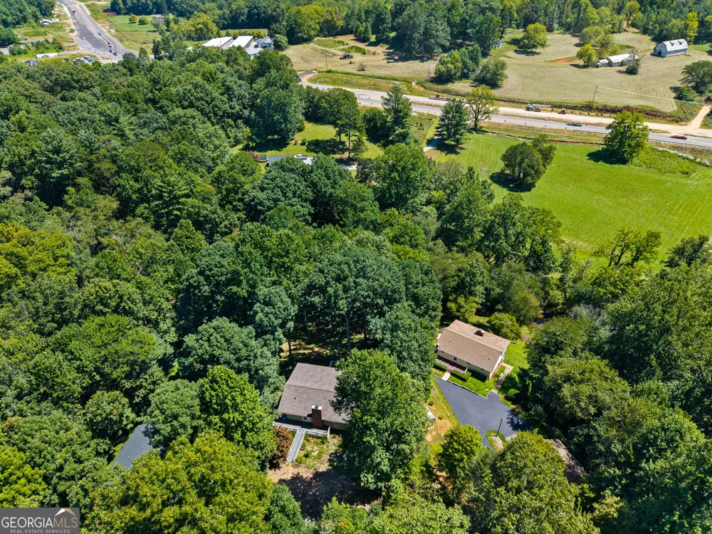 96 Jamie LN Blairsville, GA 30512