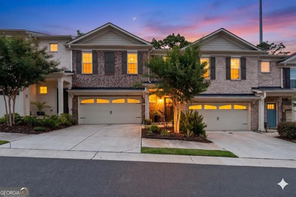 517 Garvin DR Woodstock, GA 30189