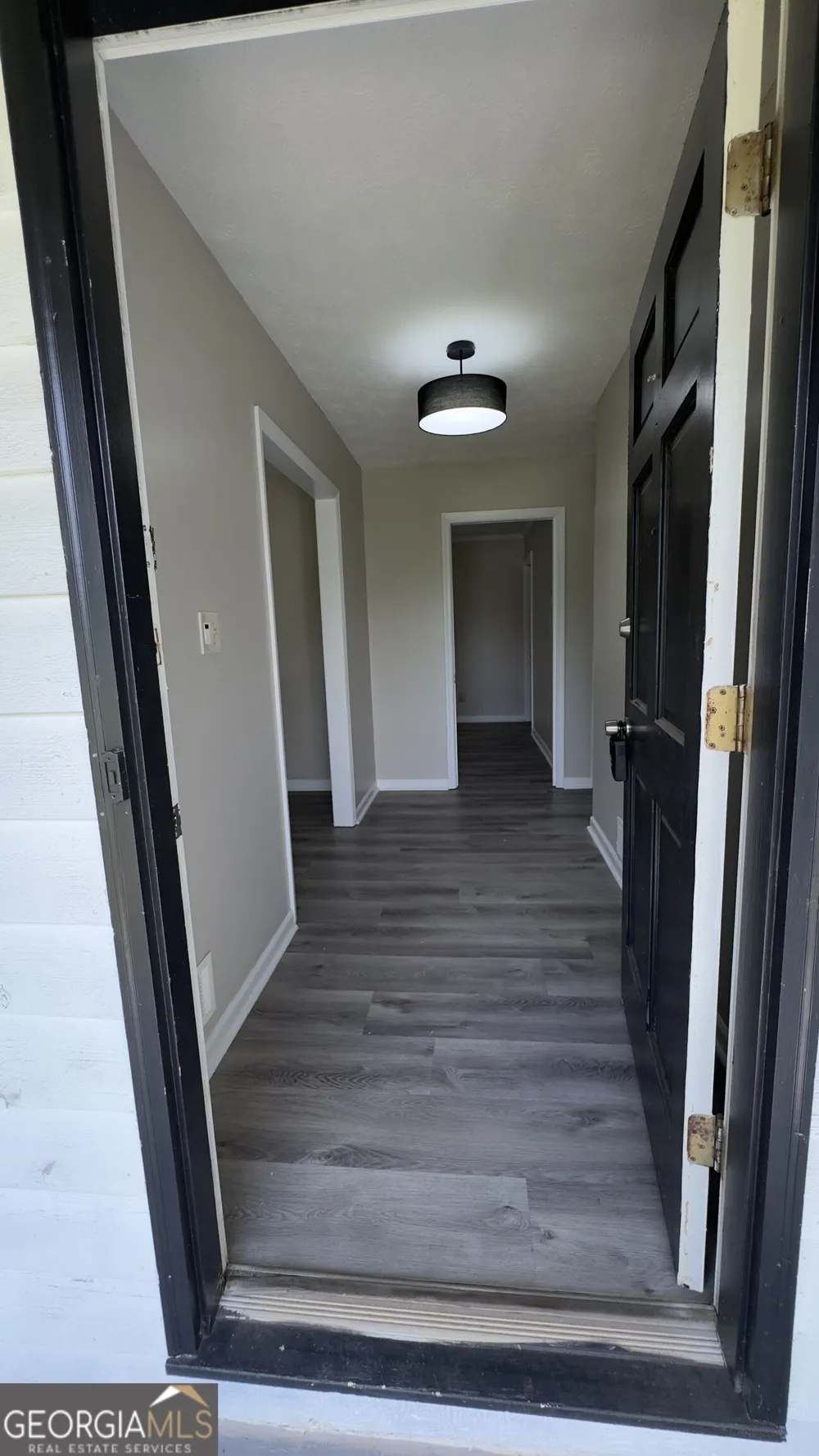 1050 Forest Heights RD Stone Mountain, GA 30083