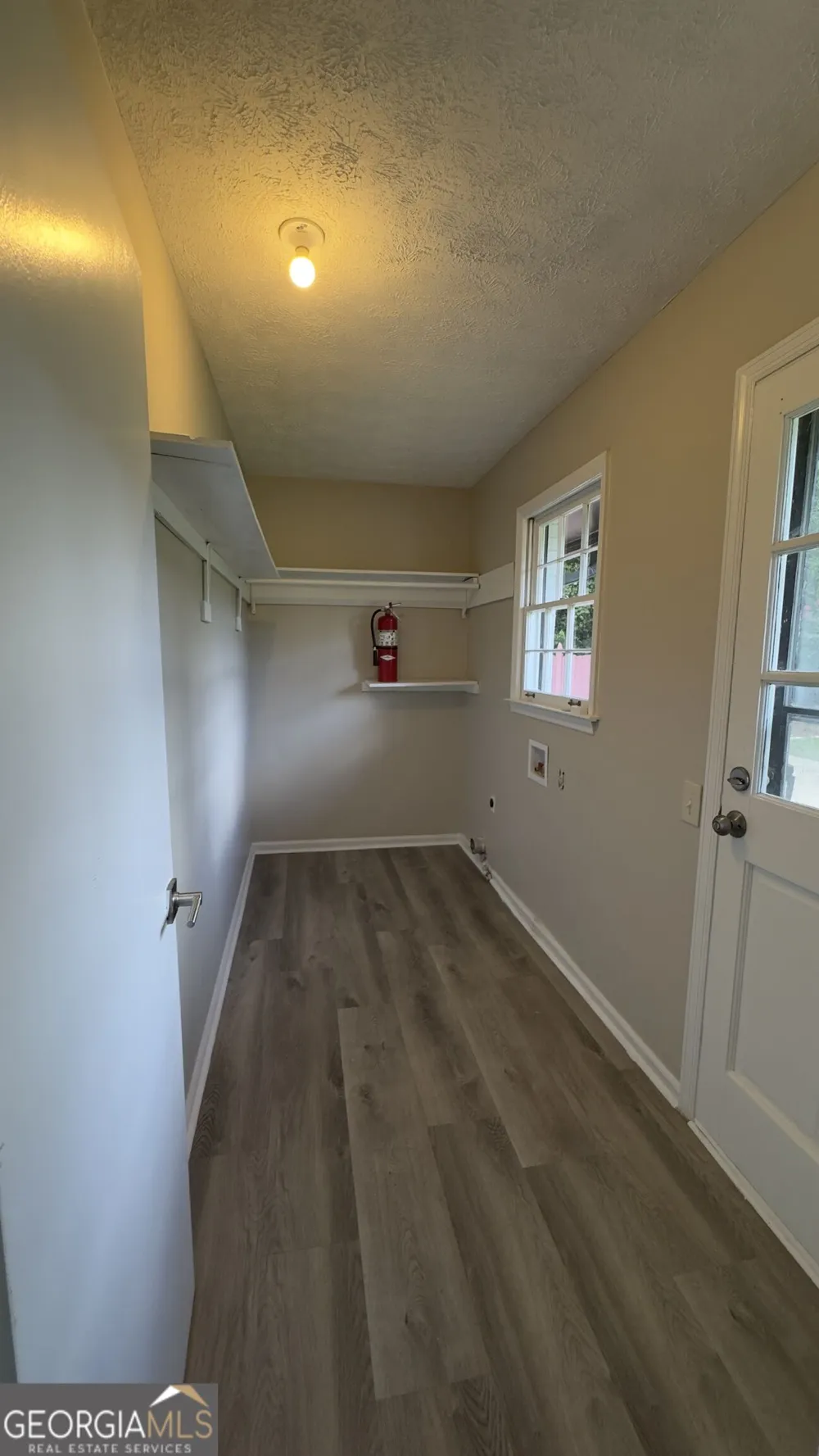 1050 Forest Heights RD Stone Mountain, GA 30083