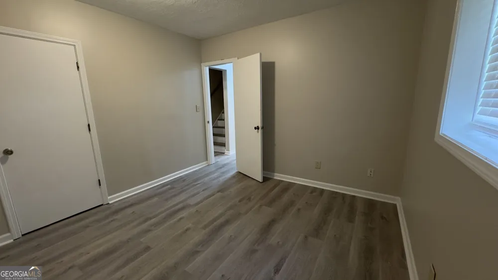 1050 Forest Heights RD Stone Mountain, GA 30083
