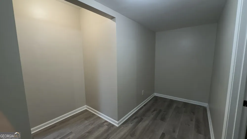 1050 Forest Heights RD Stone Mountain, GA 30083