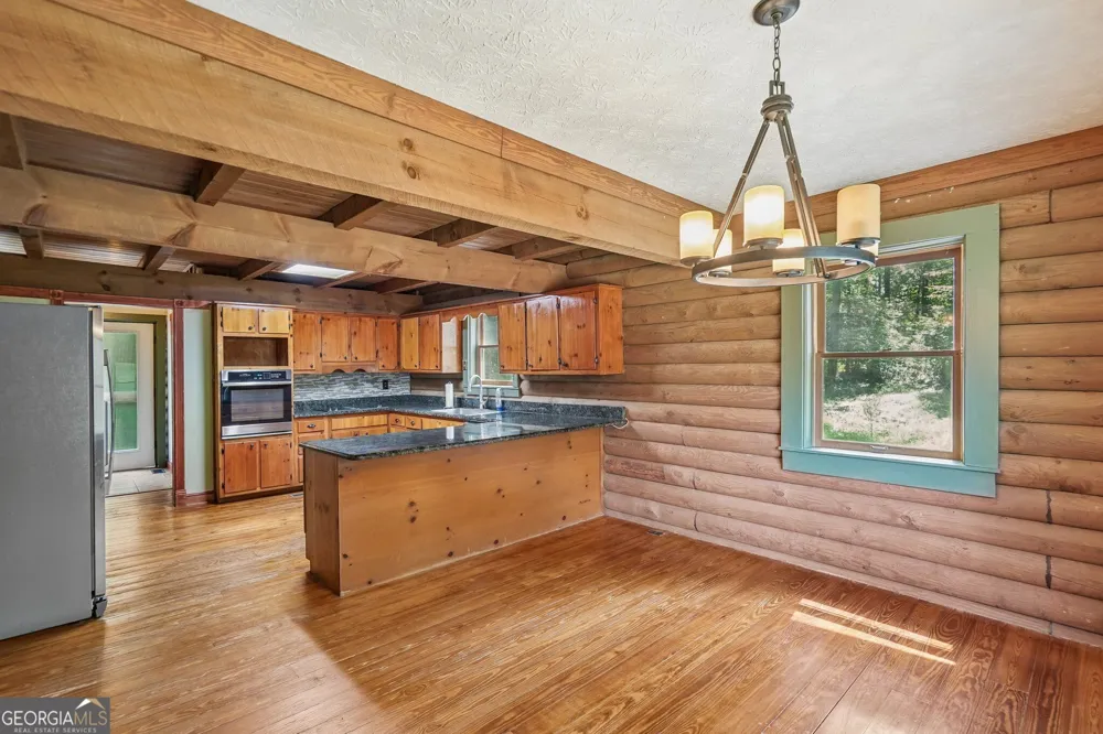 479 Jim Starr RD Newnan, GA 30263