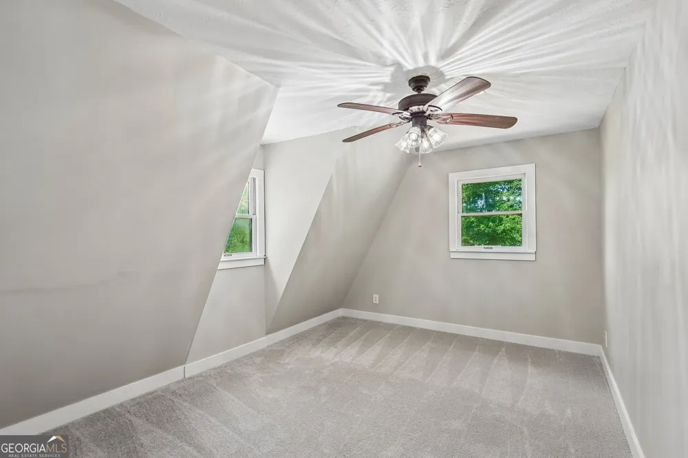 479 Jim Starr RD Newnan, GA 30263