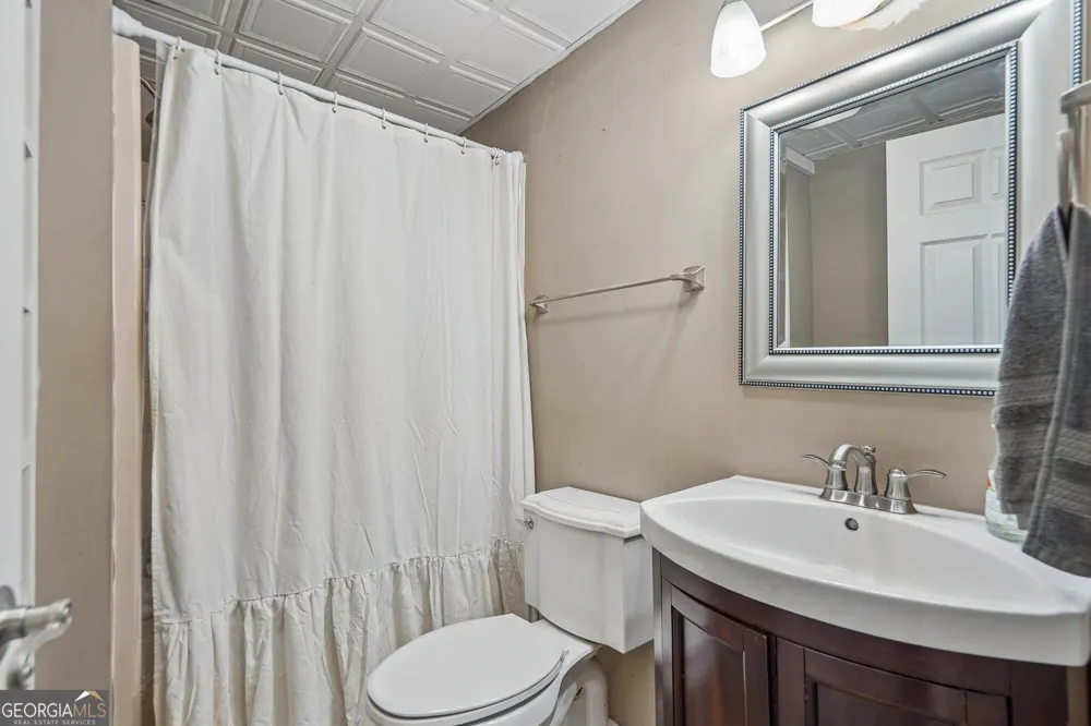 479 Jim Starr RD Newnan, GA 30263