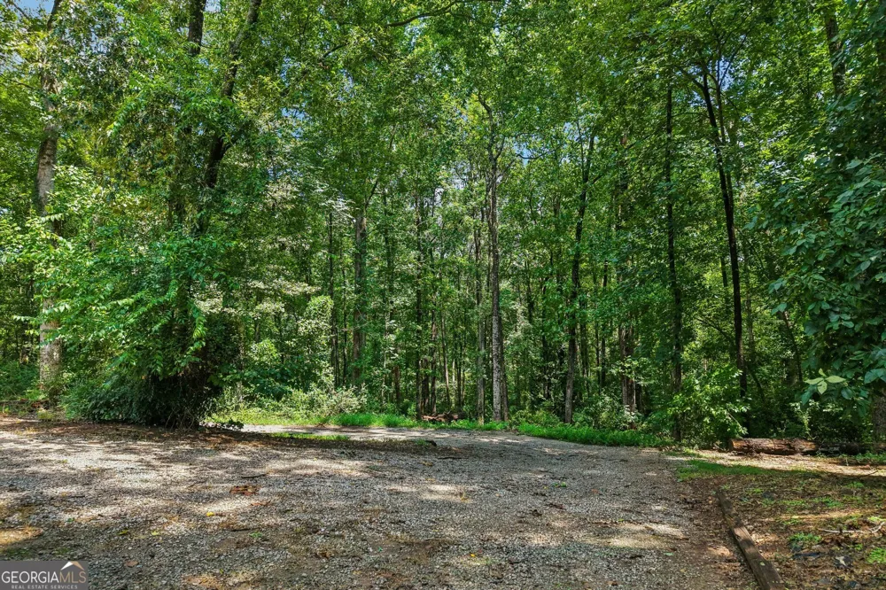 479 Jim Starr RD Newnan, GA 30263