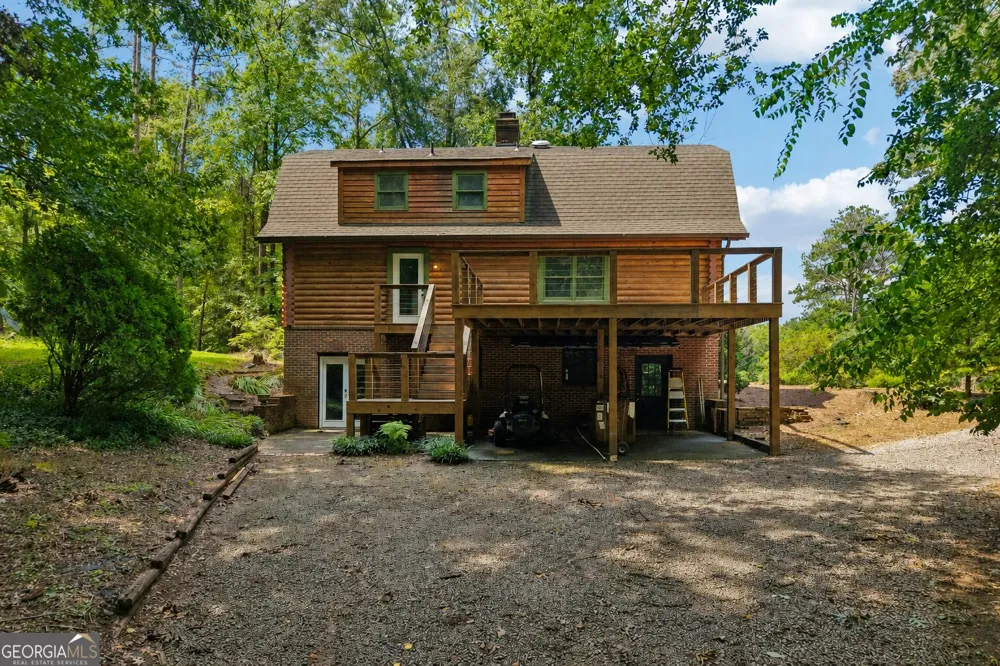 479 Jim Starr RD Newnan, GA 30263
