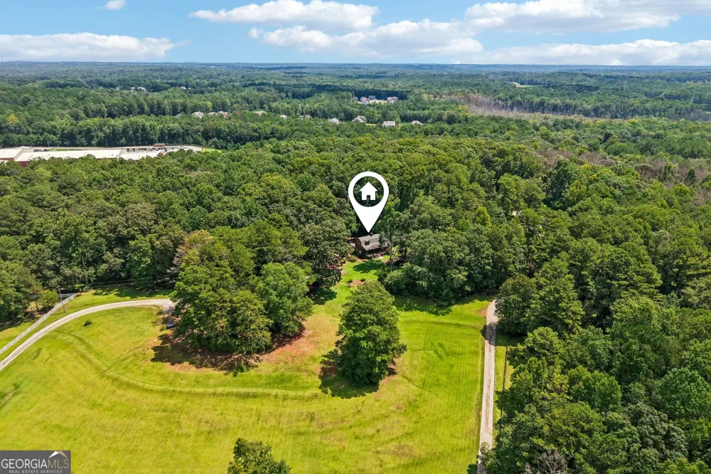 479 Jim Starr RD Newnan, GA 30263