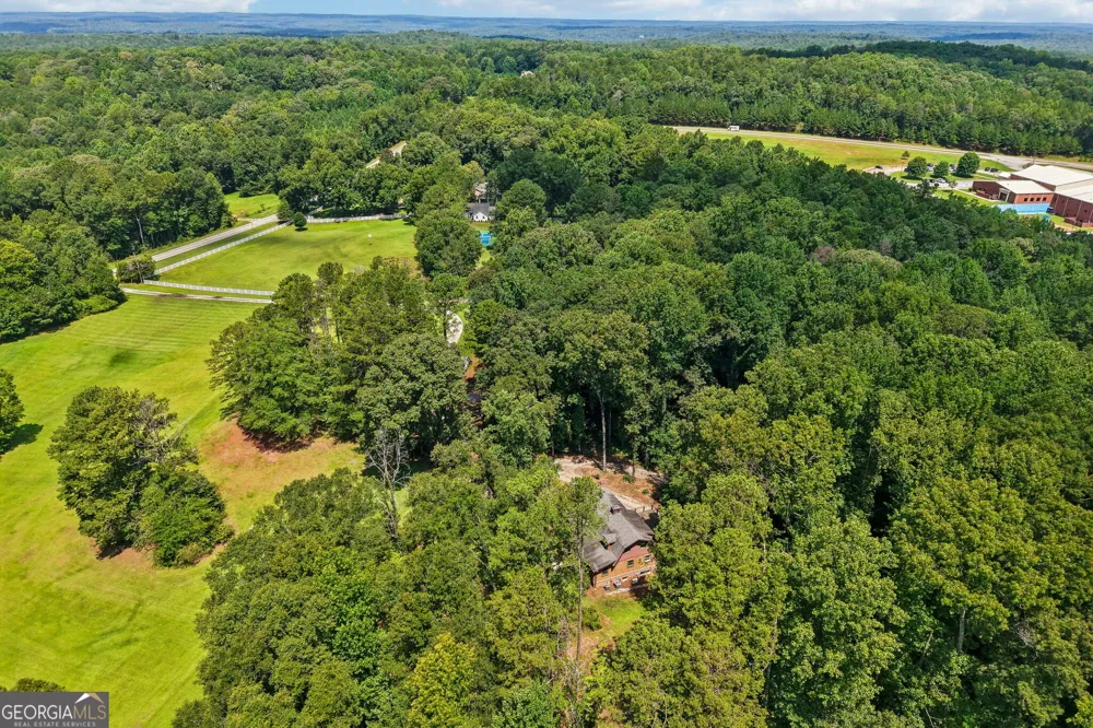 479 Jim Starr RD Newnan, GA 30263