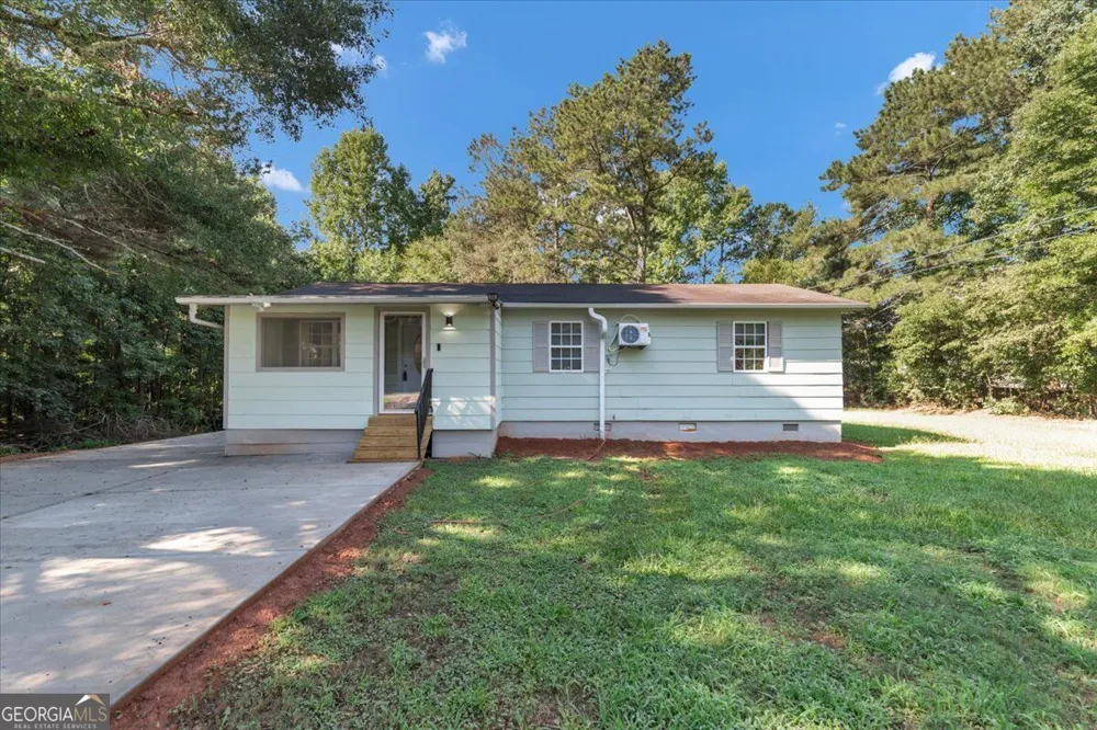 65 Jackson RD McDonough, GA 30252