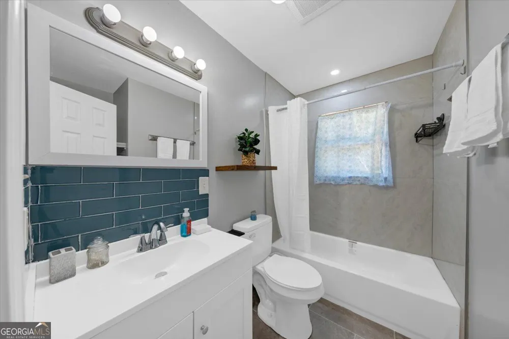 65 Jackson RD McDonough, GA 30252