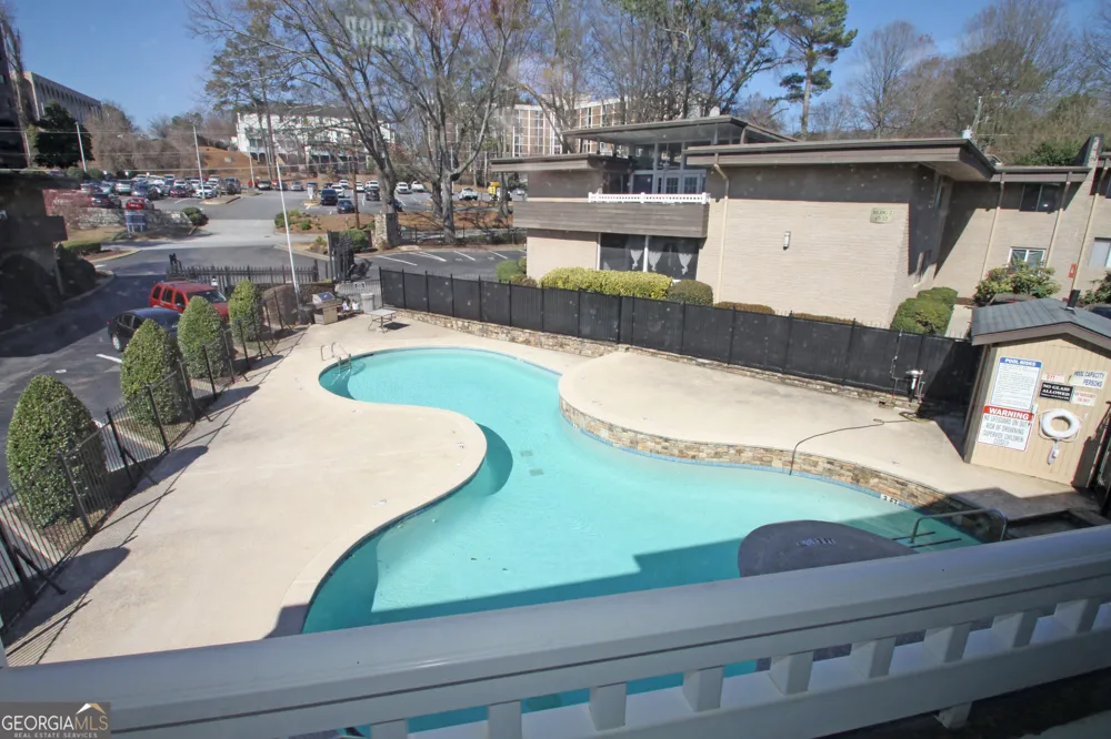 346 Carpenter DR NE Sandy Springs, GA 30328