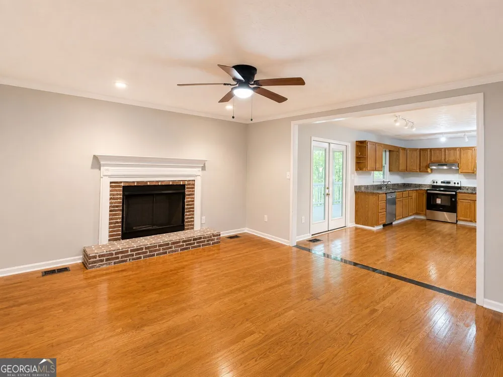 19 Rocky Shoals RD Palmetto, GA 30268