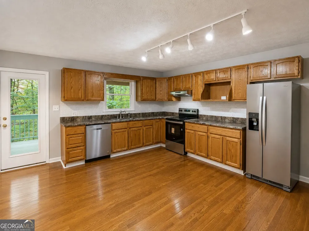 19 Rocky Shoals RD Palmetto, GA 30268