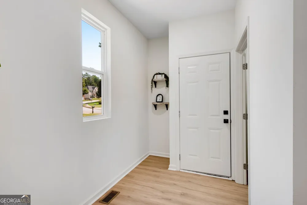 3396 Ashford LOOP Ellenwood, GA 30294