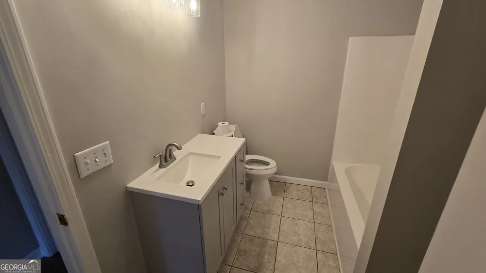 3025 Mangum DR Cumming, GA 30041