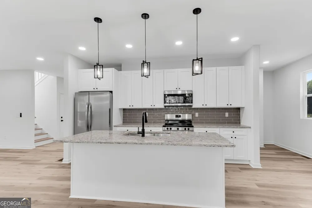 3414 Ashford LOOP Ellenwood, GA 30294