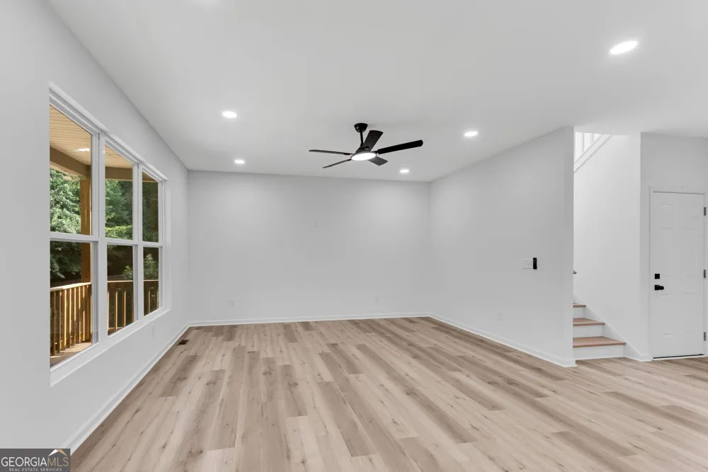 3414 Ashford LOOP Ellenwood, GA 30294