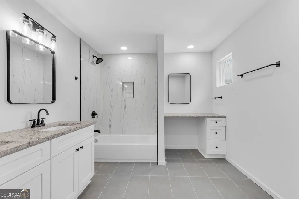 3414 Ashford LOOP Ellenwood, GA 30294