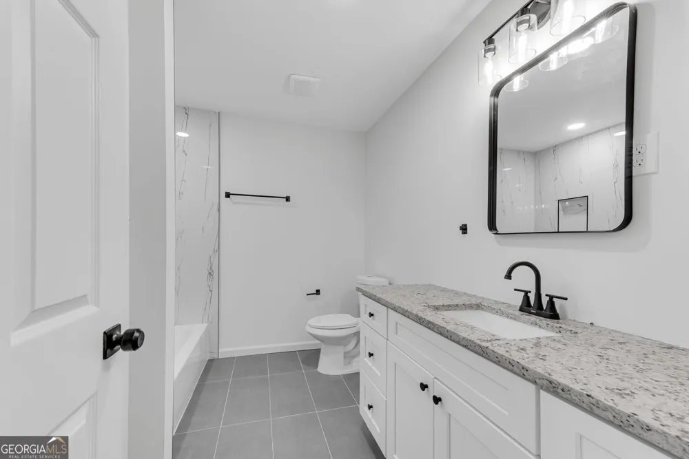 3414 Ashford LOOP Ellenwood, GA 30294