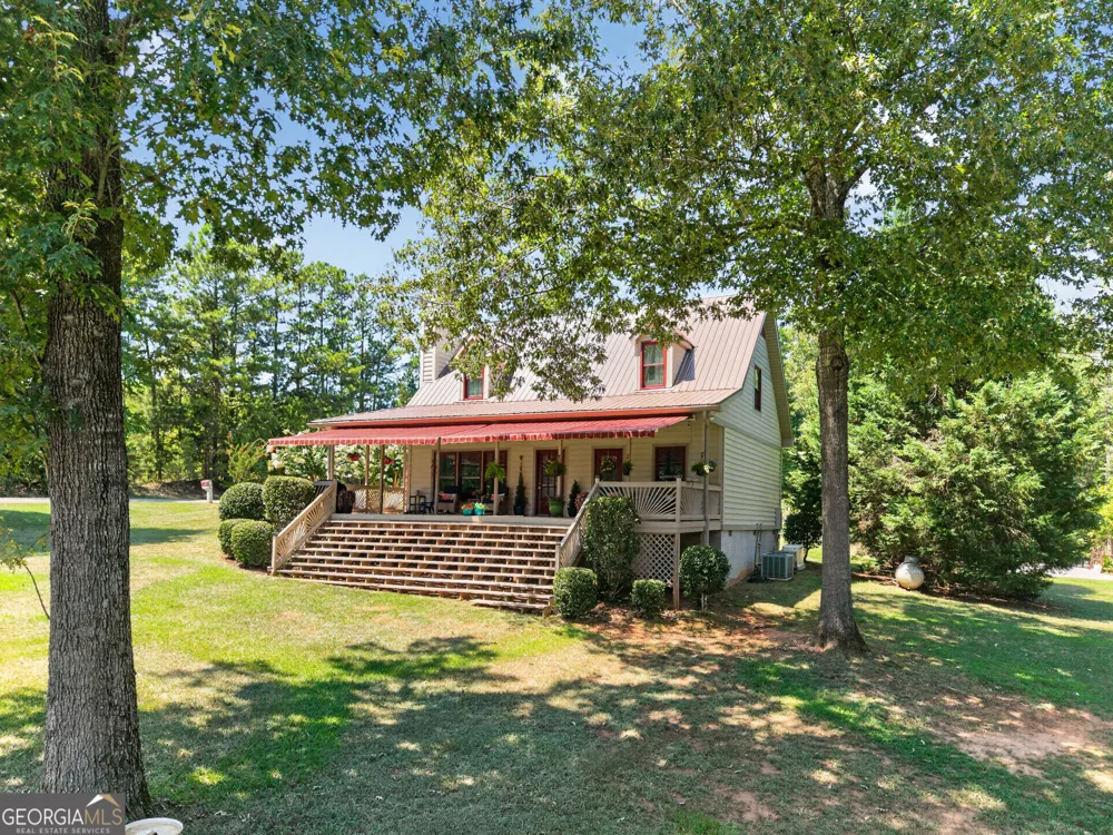 366 Sinclair RD Eatonton, GA 31024