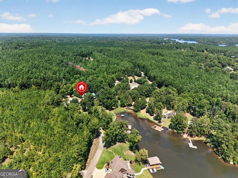 366 Sinclair RD Eatonton, GA 31024