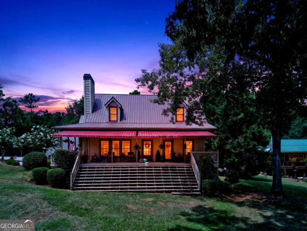 366 Sinclair RD Eatonton, GA 31024