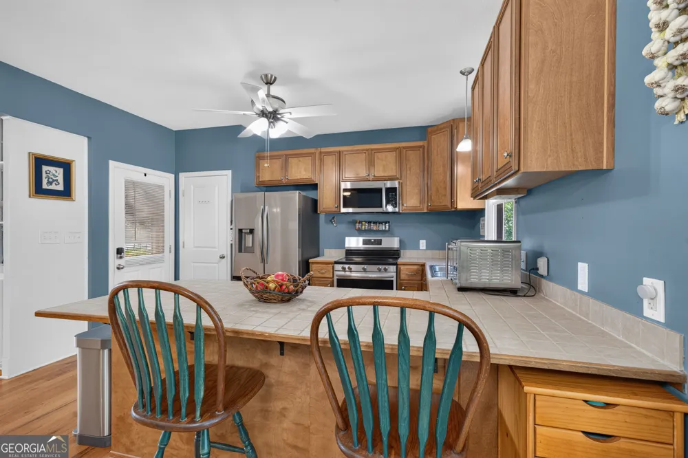 366 Sinclair RD Eatonton, GA 31024