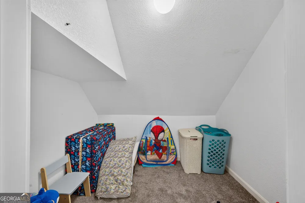 366 Sinclair RD Eatonton, GA 31024