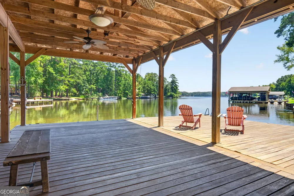 366 Sinclair RD Eatonton, GA 31024