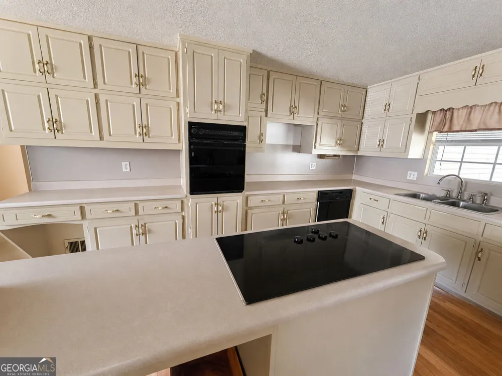 335 Springdale RD Stockbridge, GA 30281