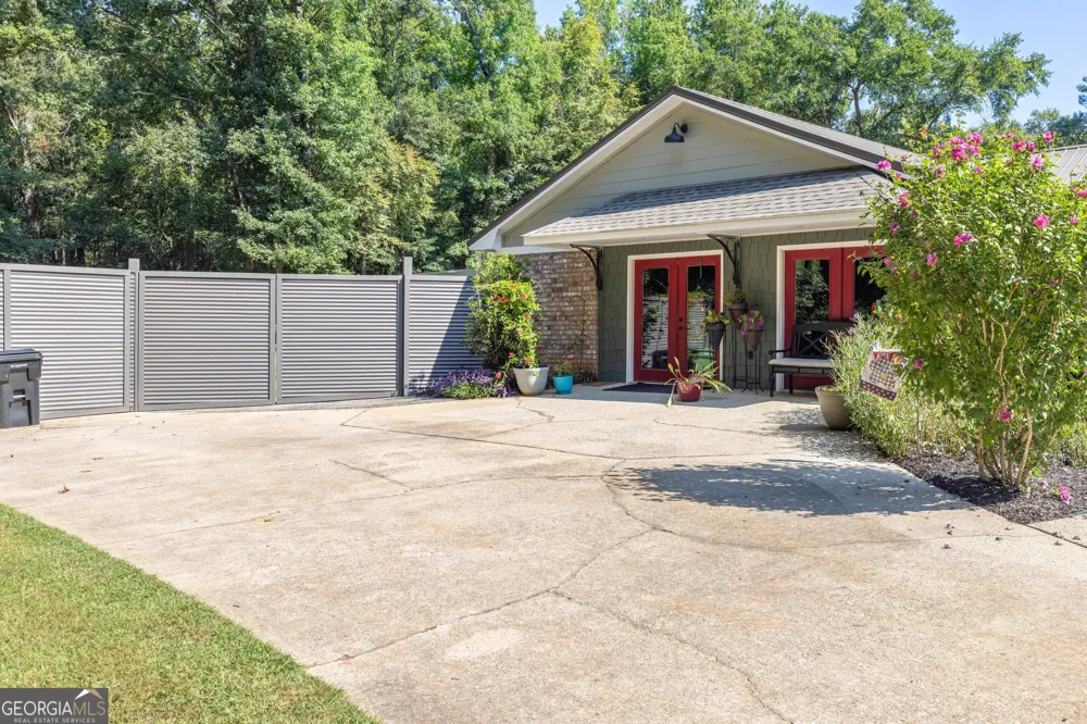 6811 Mobley RD Columbus, GA 31904