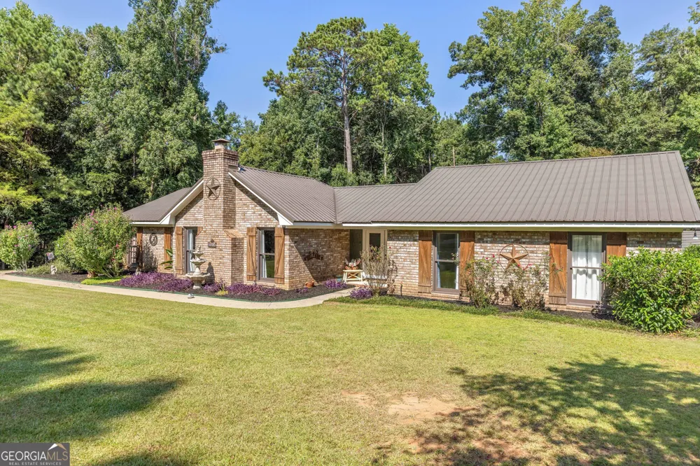 6811 Mobley RD Columbus, GA 31904
