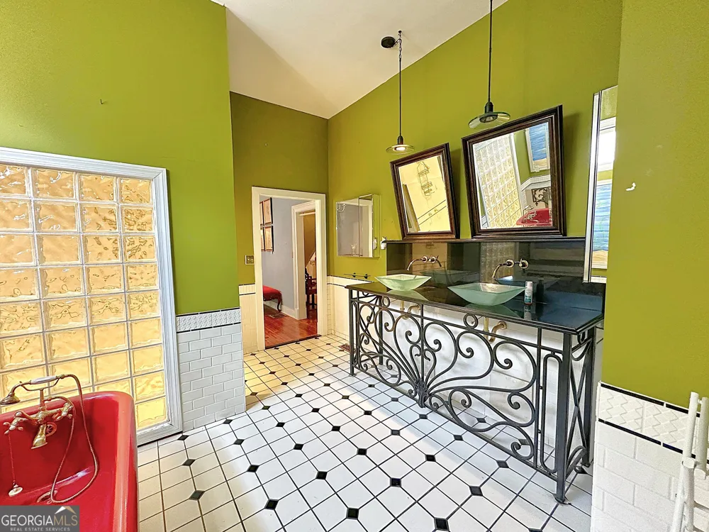 105 Ben Hill ST LaGrange, GA 30240