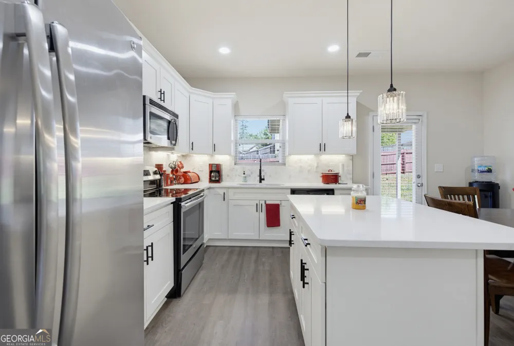 346 Lamont LN Hampton, GA 30228