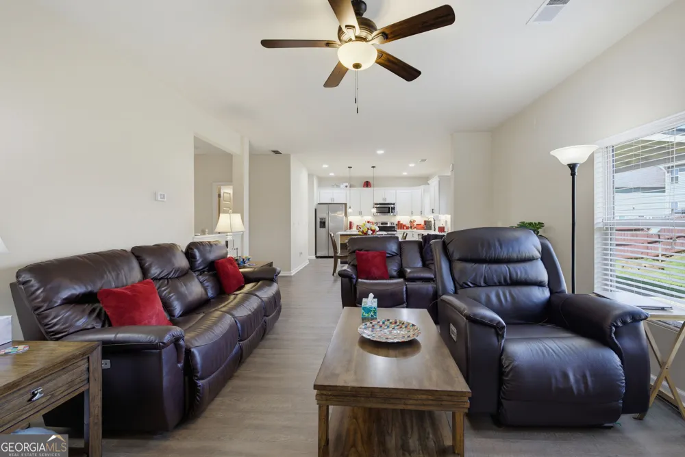 346 Lamont LN Hampton, GA 30228
