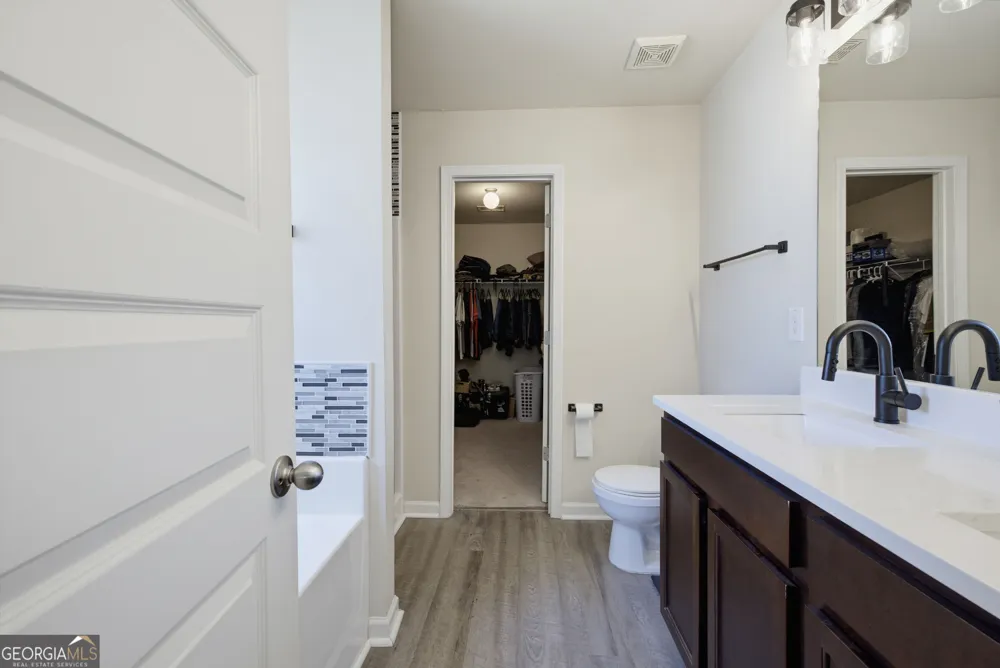 346 Lamont LN Hampton, GA 30228
