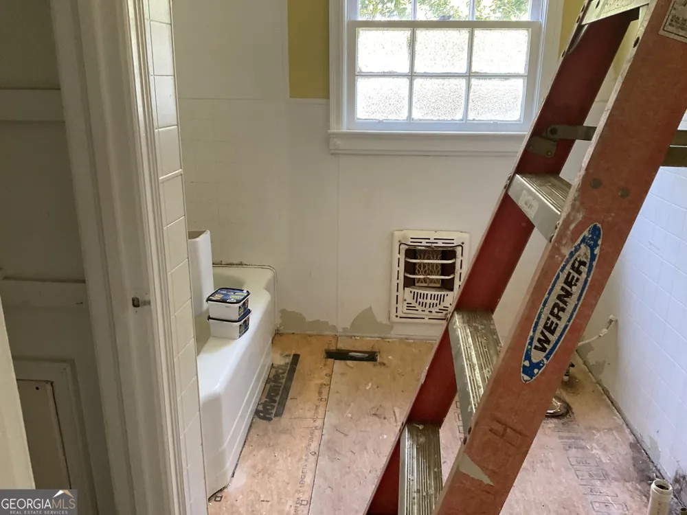 66 Kibbee ST Hawkinsville, GA 31036