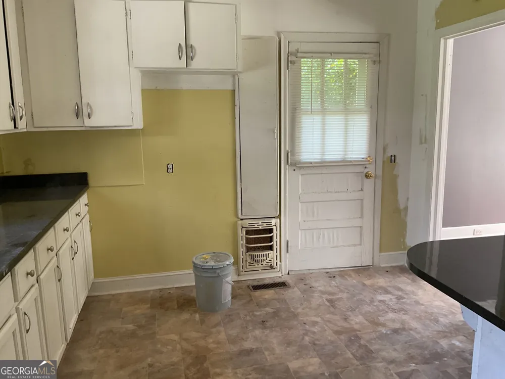 66 Kibbee ST Hawkinsville, GA 31036