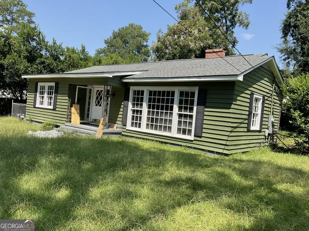 66 Kibbee ST Hawkinsville, GA 31036